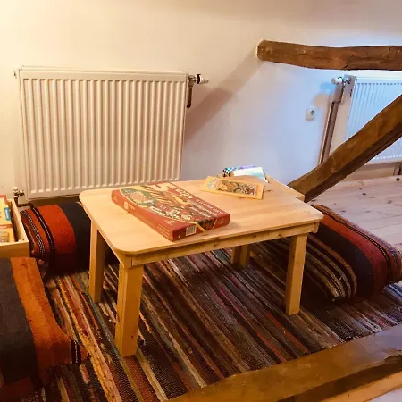 старата къща - טריאבנה