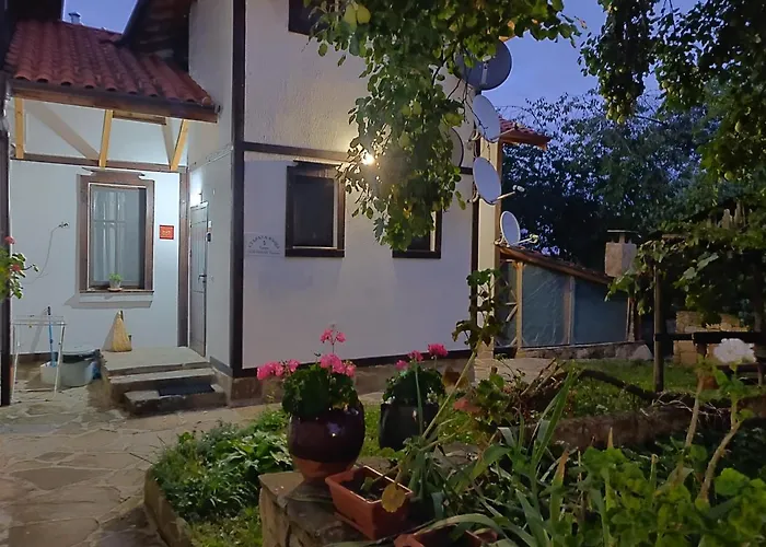 старата къща - * Trjavna