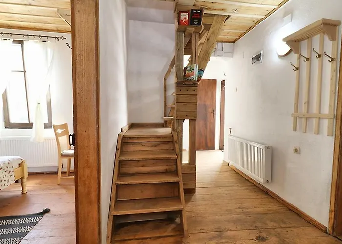 Vila старата къща - Trjavna